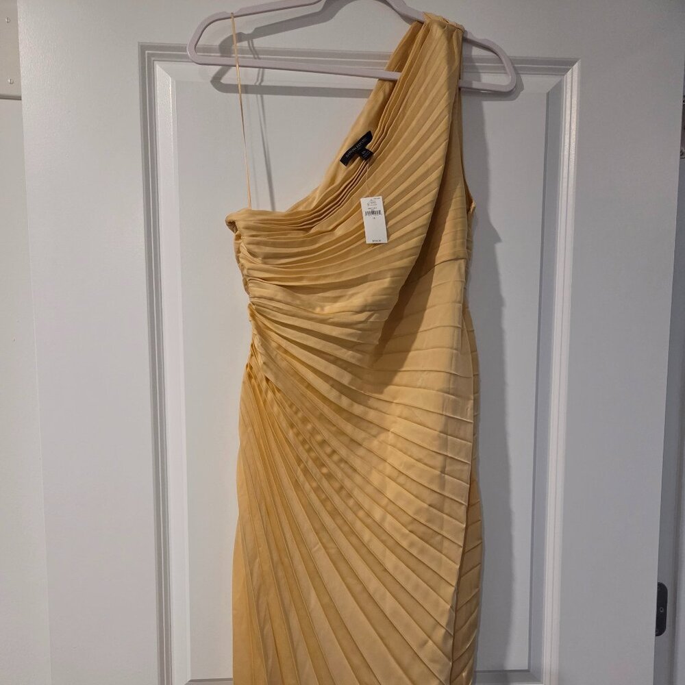 Banana Republic One-Shoulder Pleated Dress – Size 10 (NWT)